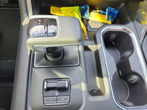 Used 2024 GMC Sierra 1500 Denali Ultimate image 25