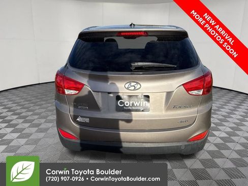 Used 2012 Hyundai Tucson Limited w/ Premium Pkg AWD/4WD image 6