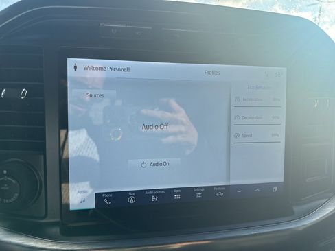 Used 2021 Ford F150 Lariat image 15