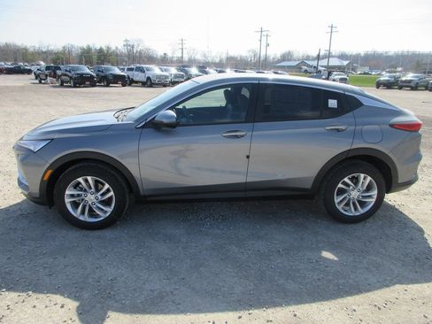 New 2026 Buick Envista Sport Touring FWD image 8