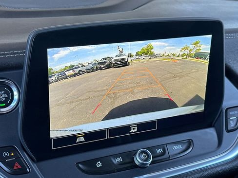 Used 2025 Chevrolet Blazer LT AWD/4WD image 19