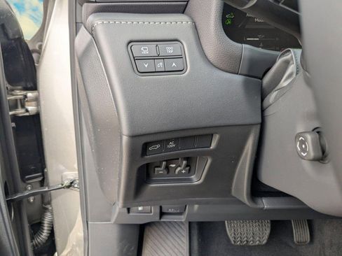 New 2026 Lexus LX 700h Luxury AWD/4WD image 15