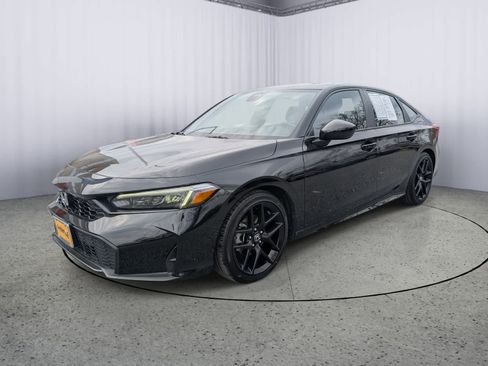 Certified 2025 Honda Civic Sport image 6