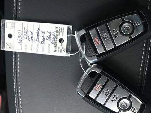 New 2025 Ford Mustang Mach-E Premium image 20