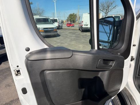 Used 2023 RAM ProMaster 3500 FWD image 17