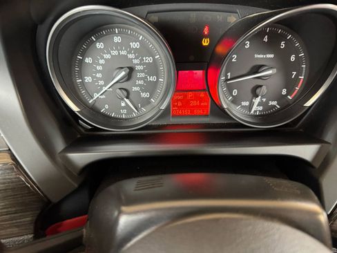 Used 2015 BMW Z4 sDrive28i image 13