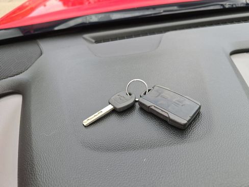 Used 2019 Chevrolet Colorado W/T w/ Custom Special Edition image 25