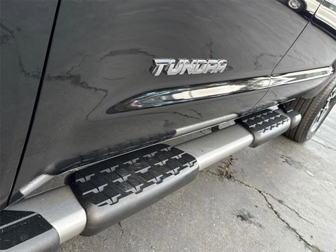 Used 2016 Toyota Tundra Limited w/ Exterior Package image 10