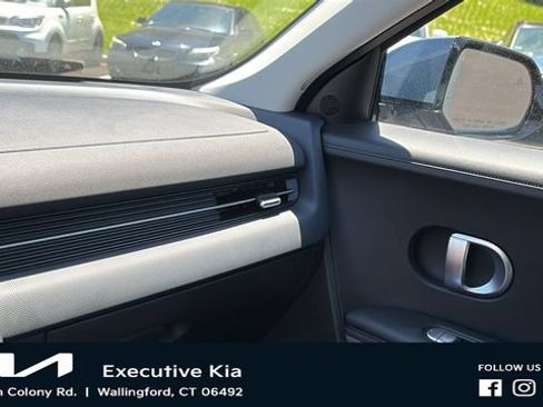 Used 2024 Hyundai Ioniq 5 Limited AWD/4WD image 21