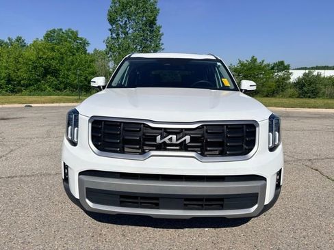 Used 2023 Kia Telluride S w/ S Sunroof Package AWD/4WD image 8