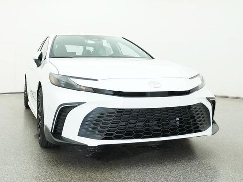 New 2026 Toyota Camry SE FWD image 30