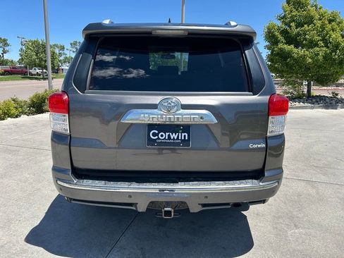 Used 2013 Toyota 4Runner SR5 w/ Premium Pkg w/3rd Row Seat AWD/4WD image 8