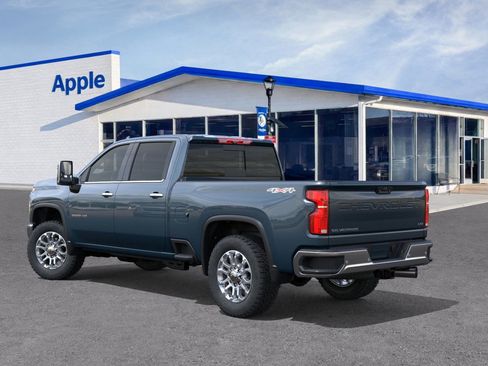New 2026 Chevrolet Silverado 2500 LTZ w/ LTZ Premium Package AWD/4WD image 3