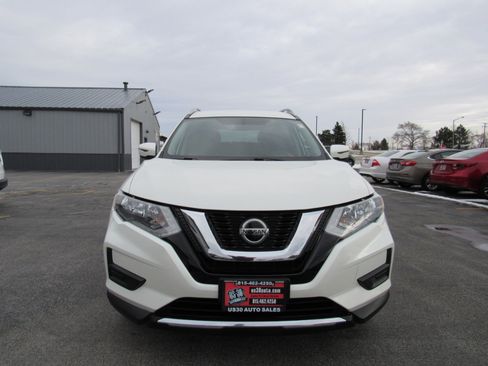 Used 2018 Nissan Rogue SV image 8
