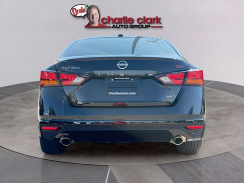 Certified 2024 Nissan Altima 2.5 SR AWD/4WD image 4