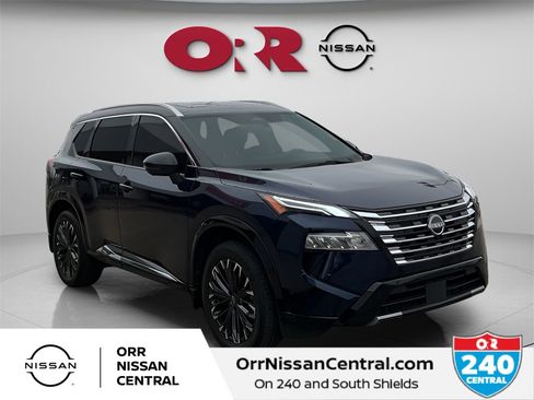 Used 2024 Nissan Rogue Platinum w/ Platinum Premium Package image 3