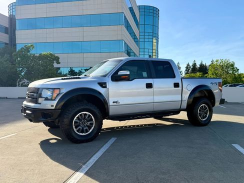 Used 2011 Ford F150 Raptor w/ Raptor Luxury Pkg image 16