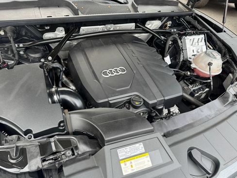 Used 2022 Audi Q5 2.0T Premium Plus AWD/4WD image 29