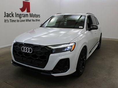 New 2026 Audi SQ7 Premium Plus