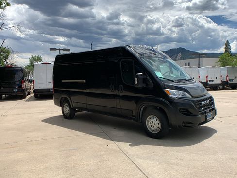 Used 2023 RAM ProMaster 2500 FWD image 7