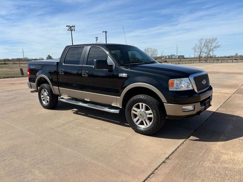 Used 2005 Ford F150 XLT image 32