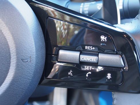 Used 2024 Nissan Z Performance w/ Floor Mat Package image 22