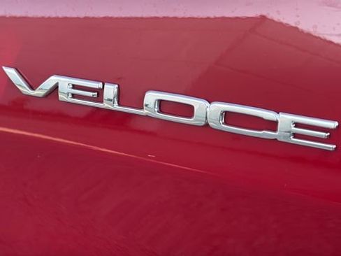 Used 2024 Alfa Romeo Giulia Veloce AWD/4WD image 32