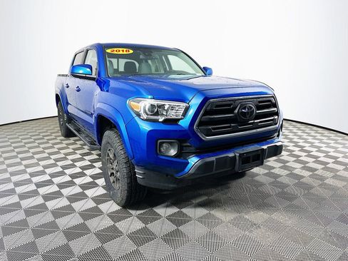 Used 2018 Toyota Tacoma SR5 image 3