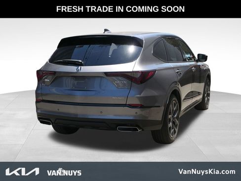 Used 2022 Acura MDX A-Spec AWD/4WD image 2