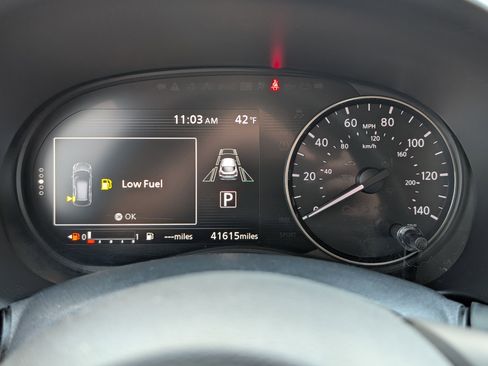 Used 2021 Nissan Kicks SV image 22