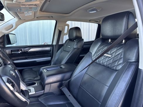 Used 2019 Toyota Tundra Platinum image 16