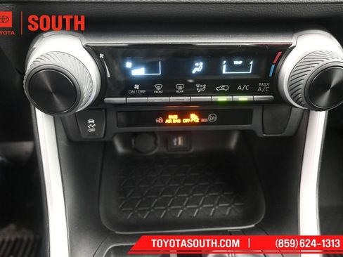 Used 2023 Toyota RAV4 LE FWD image 18