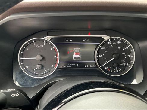 Used 2023 Nissan Rogue SL w/ SL Premium Package FWD image 6