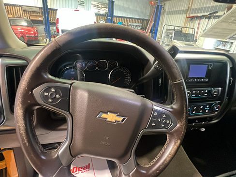 Used 2014 Chevrolet Silverado 1500 LT w/ LT Fleet Convenience Package AWD/4WD image 14