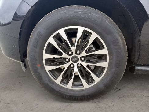 Certified 2025 Ford Expedition Max Platinum AWD/4WD image 14