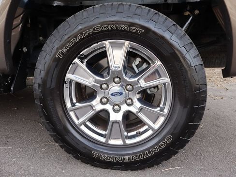 Used 2015 Ford F150 Lariat AWD/4WD image 41