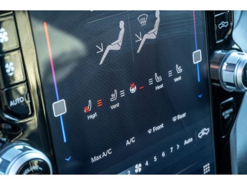 Used 2024 RAM 1500 Laramie image 22