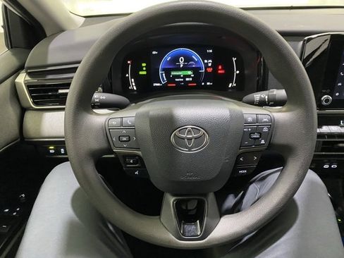 Certified 2025 Toyota Camry LE image 16