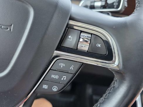 Certified 2022 Lincoln Navigator Reserve RWD image 12