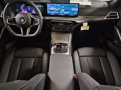 New 2026 BMW 330i Sedan w/ M Sport Package image 15