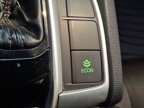 Used 2020 Honda Civic Sport image 25