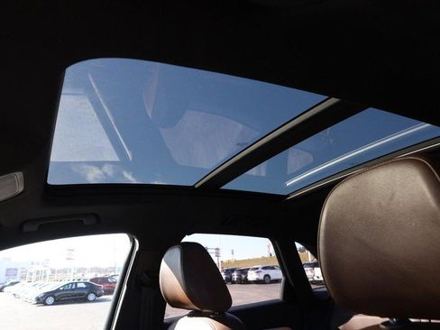 Used 2018 Audi Q3 2.0T Premium w/ Convenience Package image 9