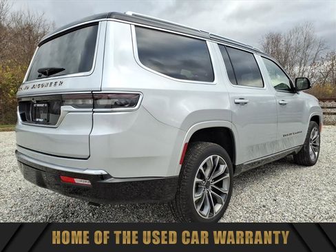 Used 2025 Jeep Grand Wagoneer Series III w/ HD Trailer Tow Package image 9