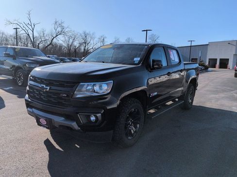Used 2021 Chevrolet Colorado Z71 w/ Z71 Midnight Edition image 7