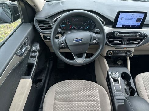 Used 2020 Ford Escape SE AWD/4WD image 12