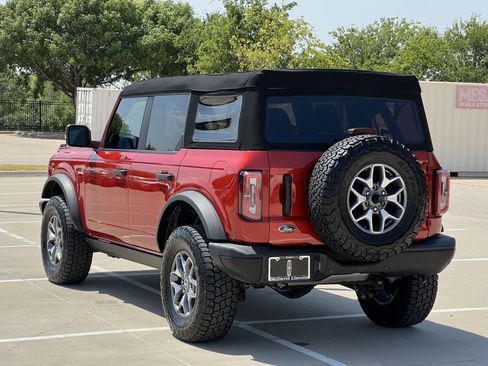 Used 2023 Ford Bronco Badlands AWD/4WD image 7