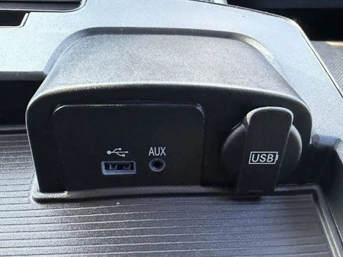 Used 2017 RAM 1500 Laramie w/ Convenience Group AWD/4WD image 37