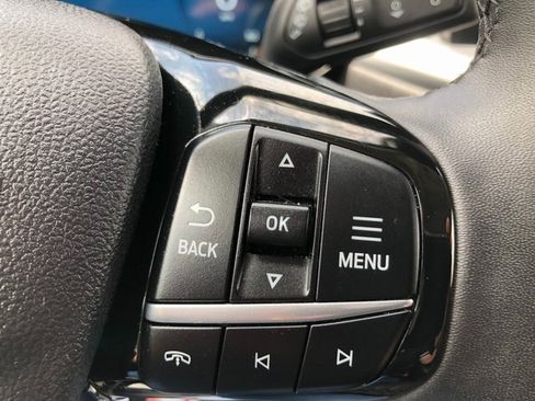 Used 2023 Ford Escape Platinum image 8