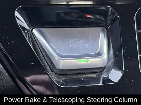 Used 2024 GMC Sierra 1500 AT4 w/ Technology Package image 23