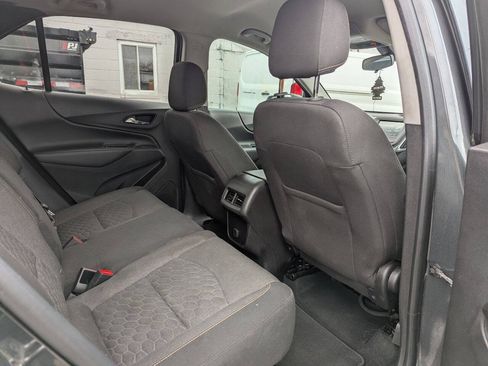 Used 2018 Chevrolet Equinox LT FWD image 18